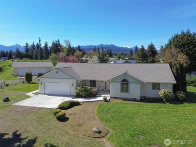 462 E Runnion, Sequim, WA, 98382