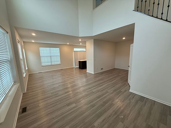 3rd image of 15026 W Quincy Cir