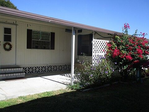3rd image of 3149 Depot Ave
