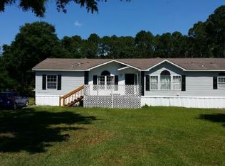95205 Clearwater Rd, Fernandina Beach, FL 32034