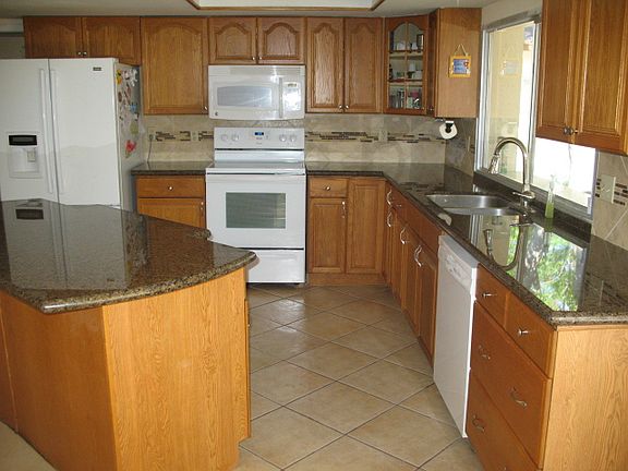 Newer Appliances and granite