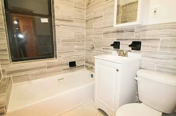 Rented by Voro New York | media 16