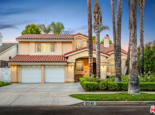 12245 La Maida St, Valley Village, CA 91607