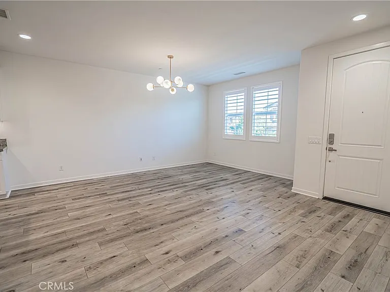 28706 Jardineras — Photo 21