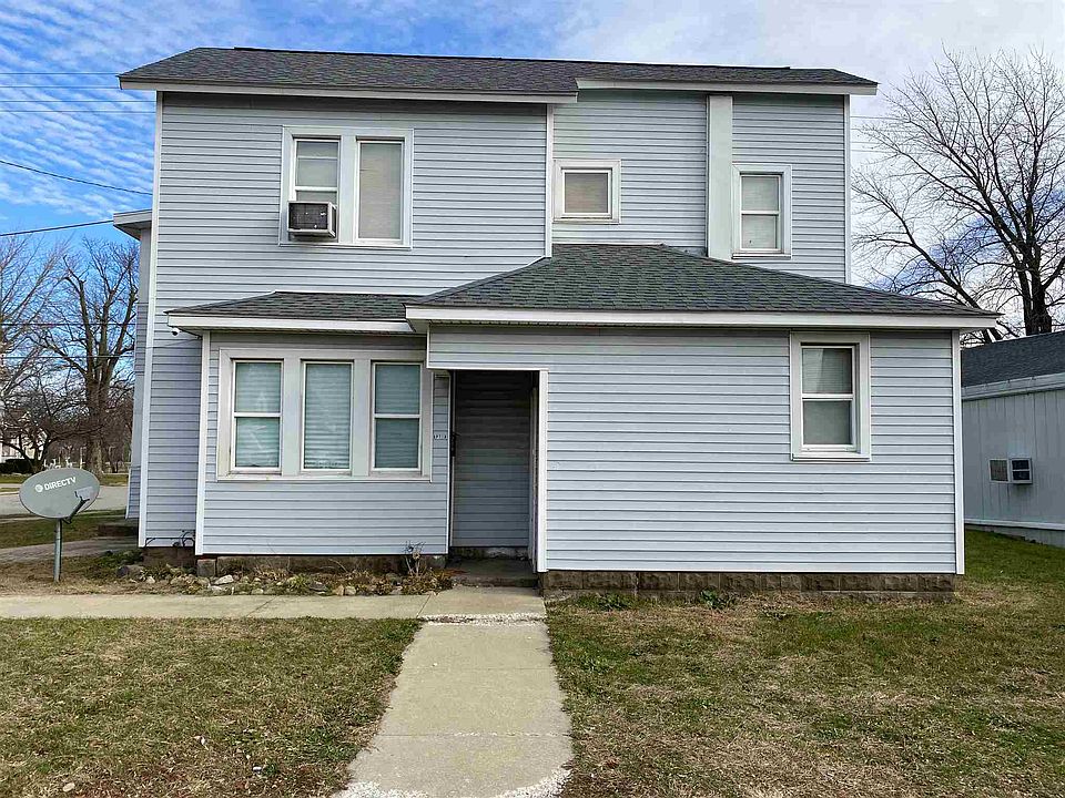 2nd image of 216 E Spring St