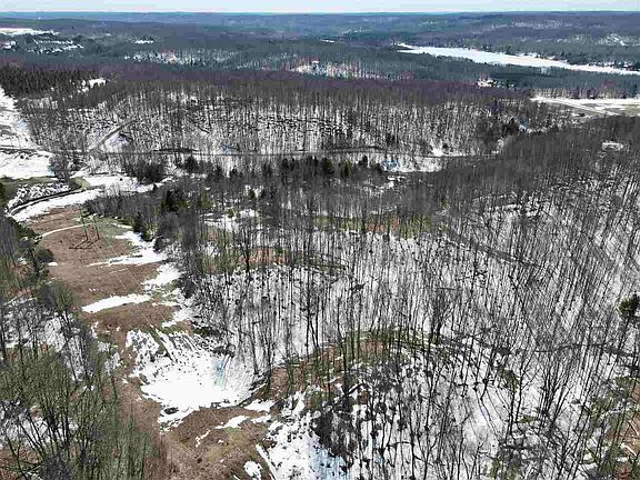 5th image of Pesek Rd