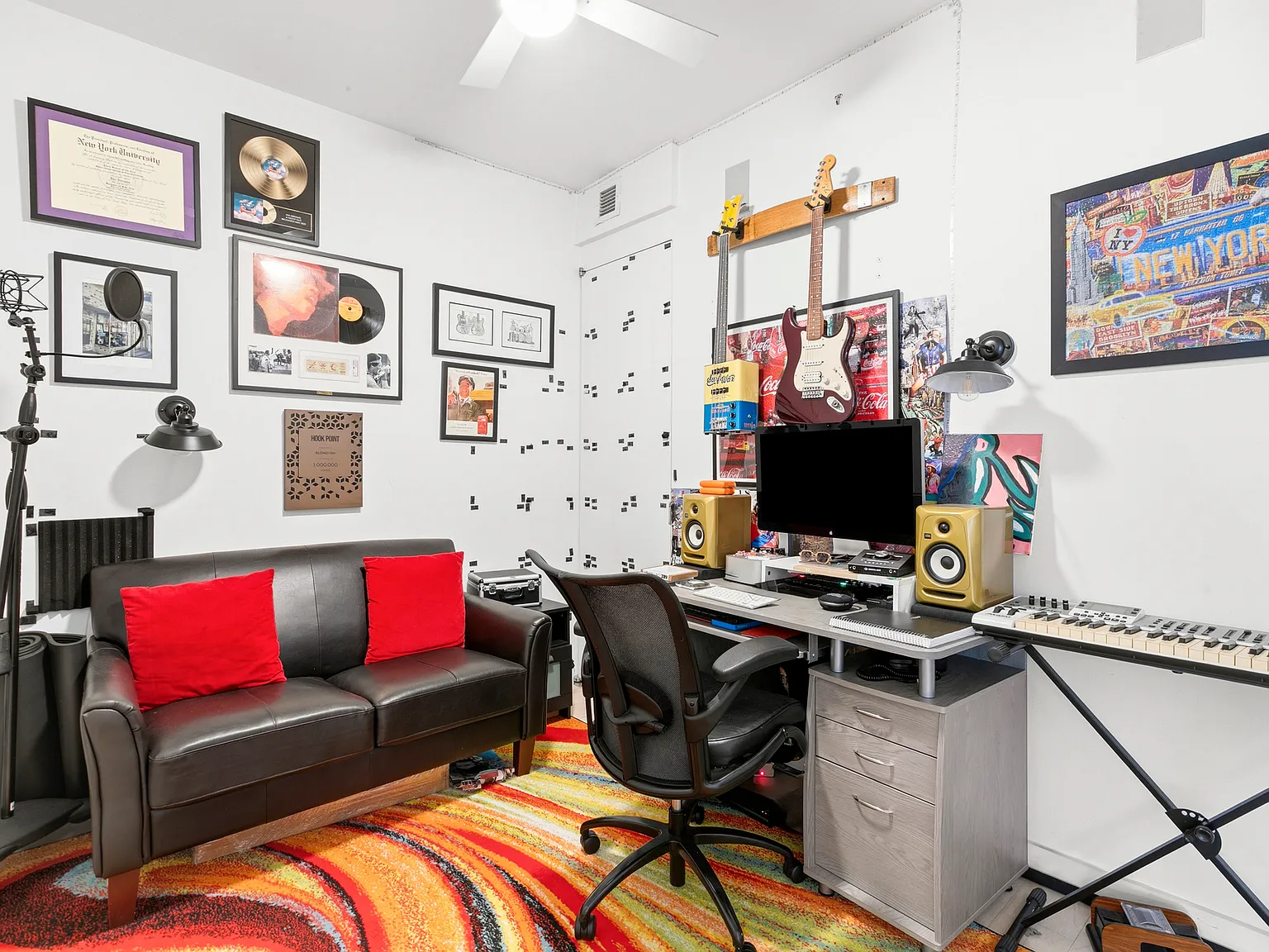425 East 13th Street — Photo 3