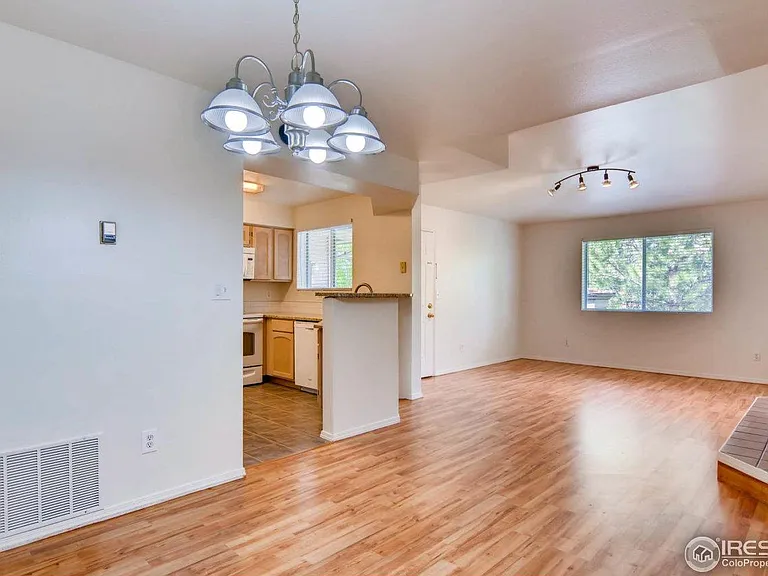 730 Copper Ln #208 — Photo 6
