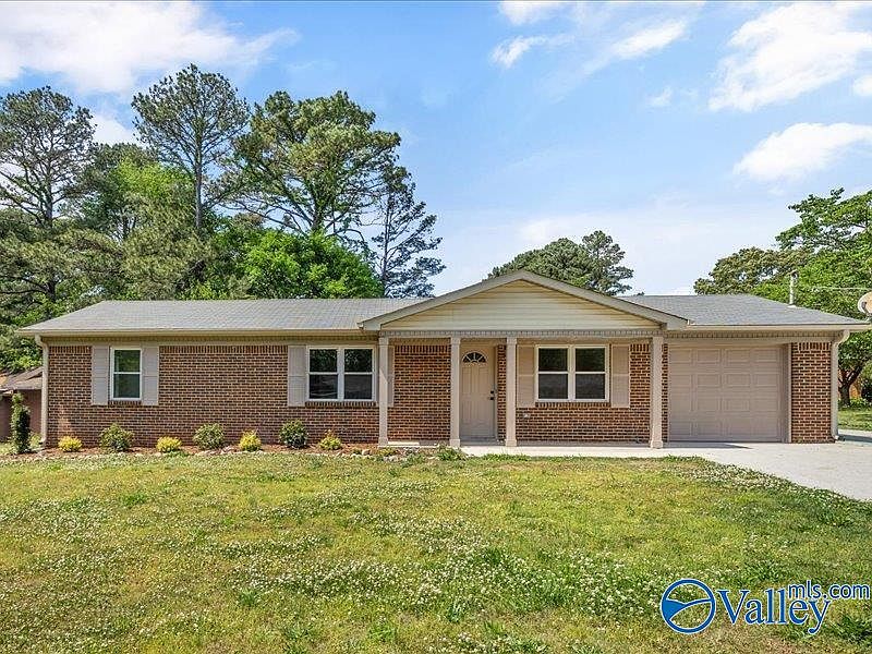 1st image of 6002 Trisha Ln
