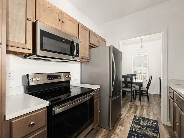 805 E Mulberry Ave — Photo 8