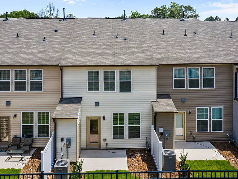 1409 Sunset Peak Way — Photo 4