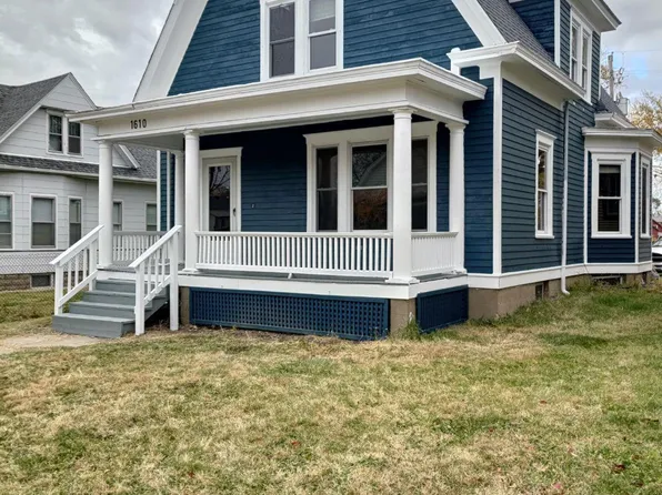 1610 Lincoln St, Burlington, IA 52601