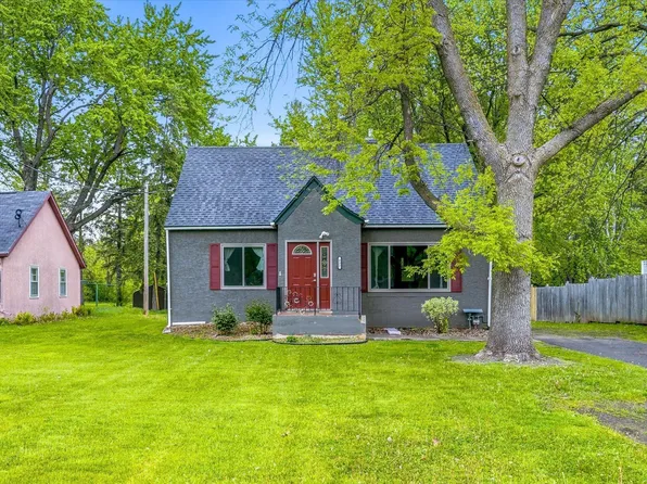 432 2nd St SE, Braham, MN 55006