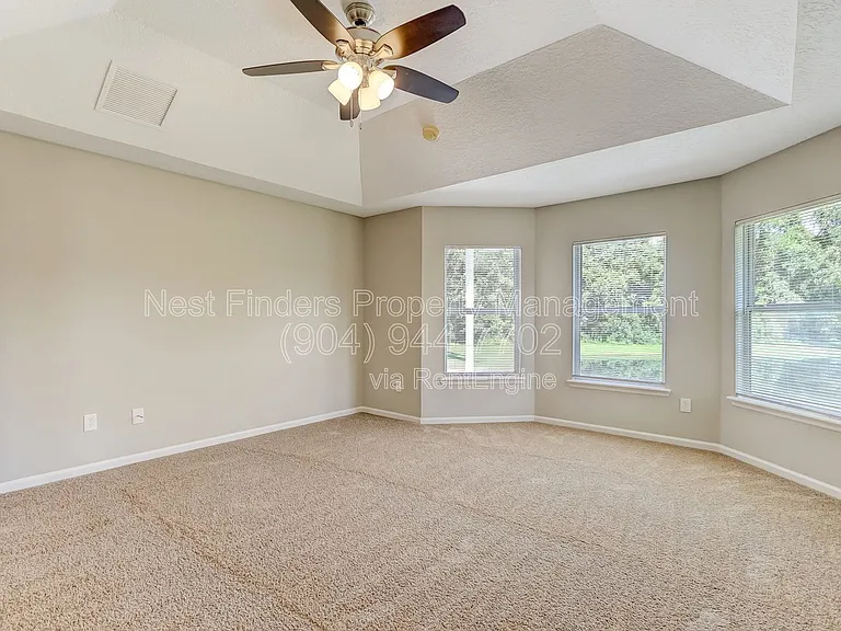 2436 Bonnie Lakes Dr — Photo 37