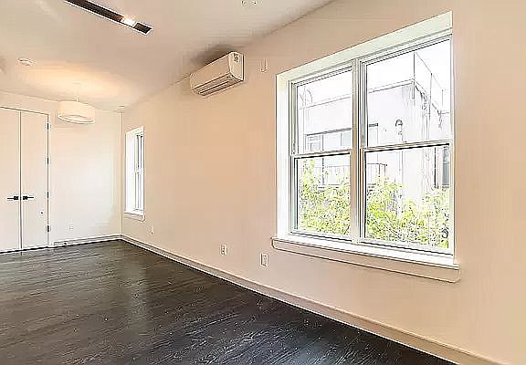2nd image of 224 Winthrop St #2A