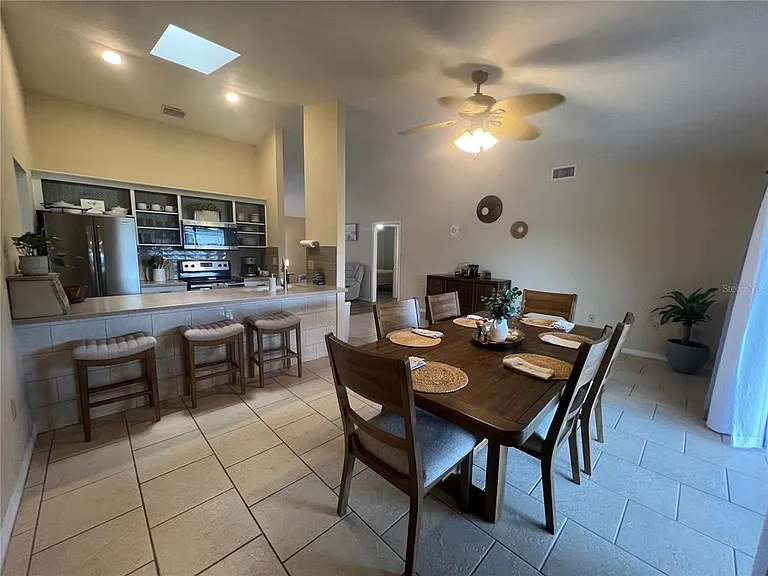 451 Rio De Janeiro Ave — Photo 17