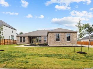 172 Landon Path, Castroville, TX 78009