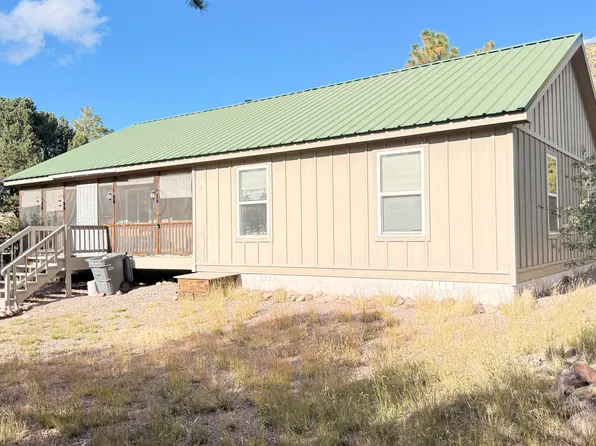 16 Canyon Oaks Pass, Magdalena, NM 87825