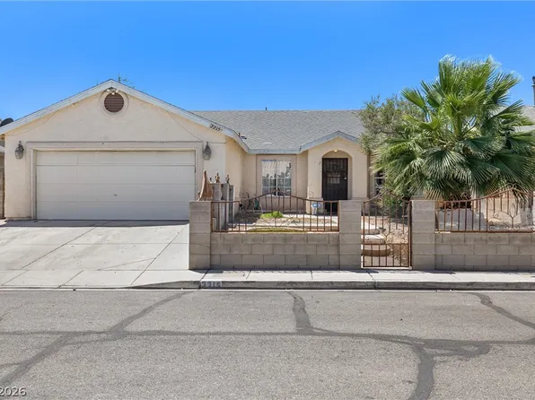 2215 Allegiance Dr, North Las Vegas, NV 89032