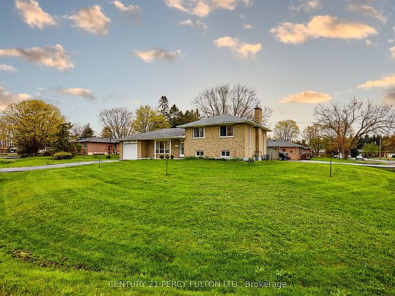 3rd image of 39 Meredith Cres