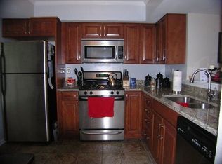 365 Independence Dr, Southampton, PA