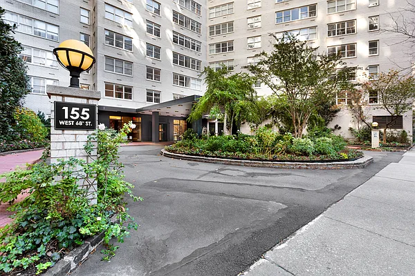 Rented by Cooper & Cooper Real Estate | media 14