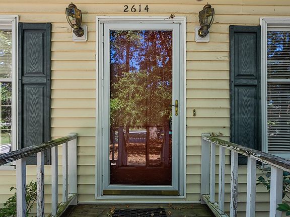 2nd image of 2614 Woodmont Dr