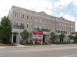 133 Park St #106, Waterloo, ON N2L0B2