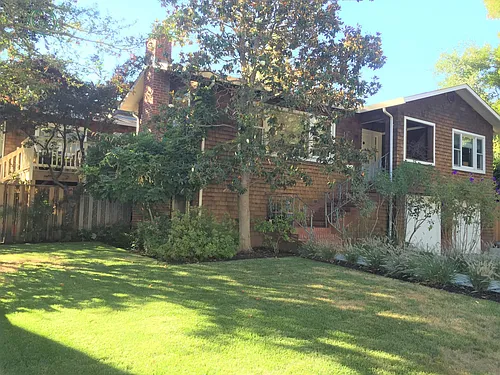 4 Emlin Pl Photo 1