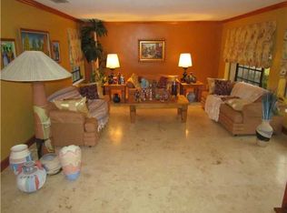 11350 SW 30th St, Miami, FL 33165