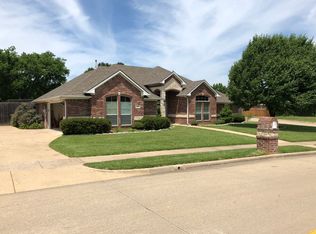 3305 Crystal Spgs, Bedford, TX 76021