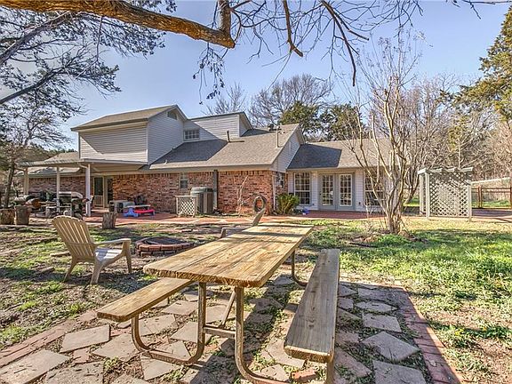 3rd image of 1312 Spanish Trail Dr
