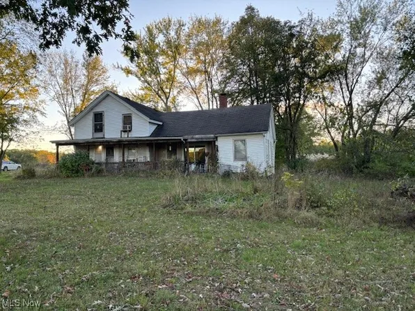 4857 Hoffman Norton Rd, Bristolville, OH 44402
