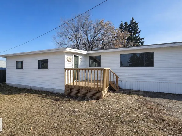 305 Calahoo Rd #92, Spruce Grove, AB T7X 3K5