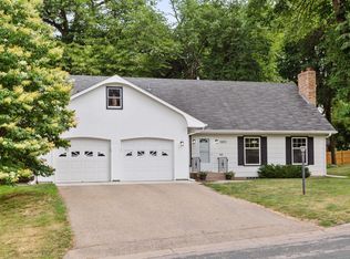 13213 York Ave S, Burnsville, MN 55337