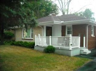 404 W Walnut St, Argos, IN 46501