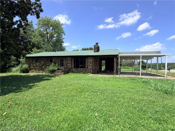203 N Stacy Ave, Gans, OK 74936