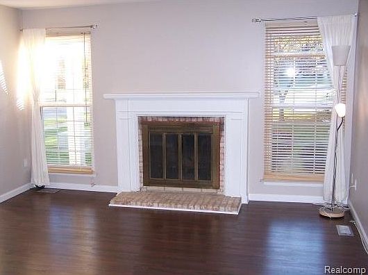 2nd image of 41756 Broquet Dr #281