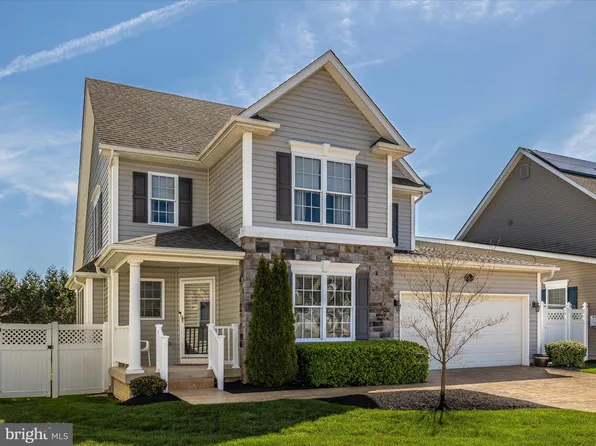 6 Lauber Ct, Middletown, MD 21769