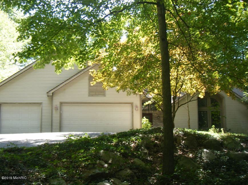 1st image of 8440 Winterforest Dr NE