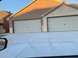 794 Rolling Terrace Cir, Granbury, TX 76049