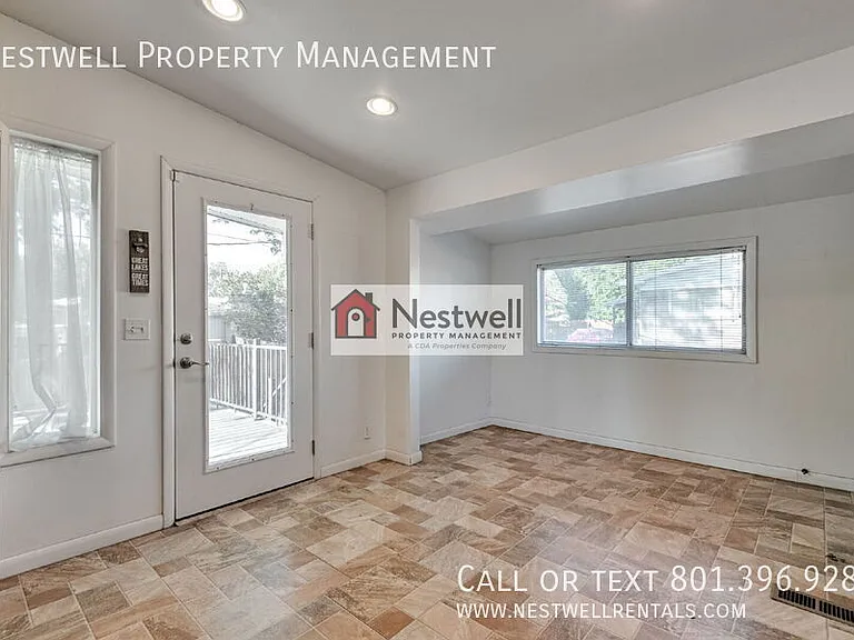 1439 E Colony Dr — Photo 8