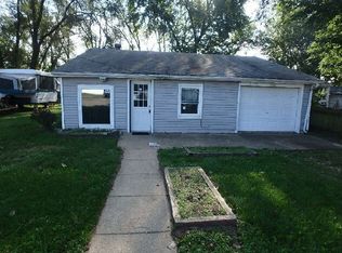 1604 Frederick Dr, Pekin, IL