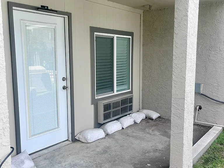 1345 Airport Dr #H20 — Photo 19