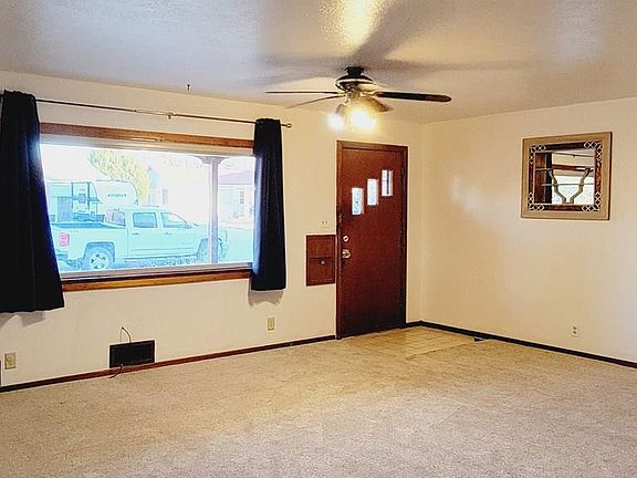 3rd image of 1414 Park Ave