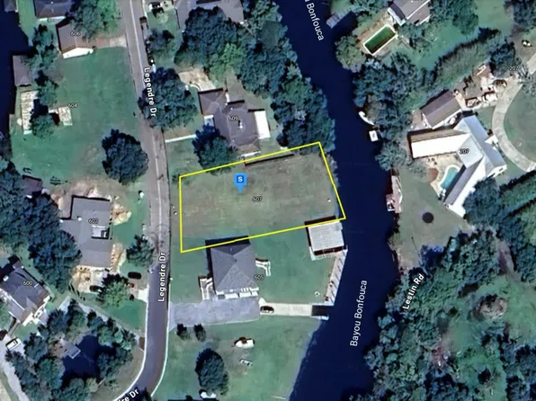 607 Legendre Dr, Slidell, LA 70460