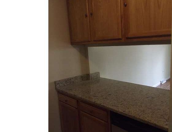 4th image of 2337 Tolstoy Ln