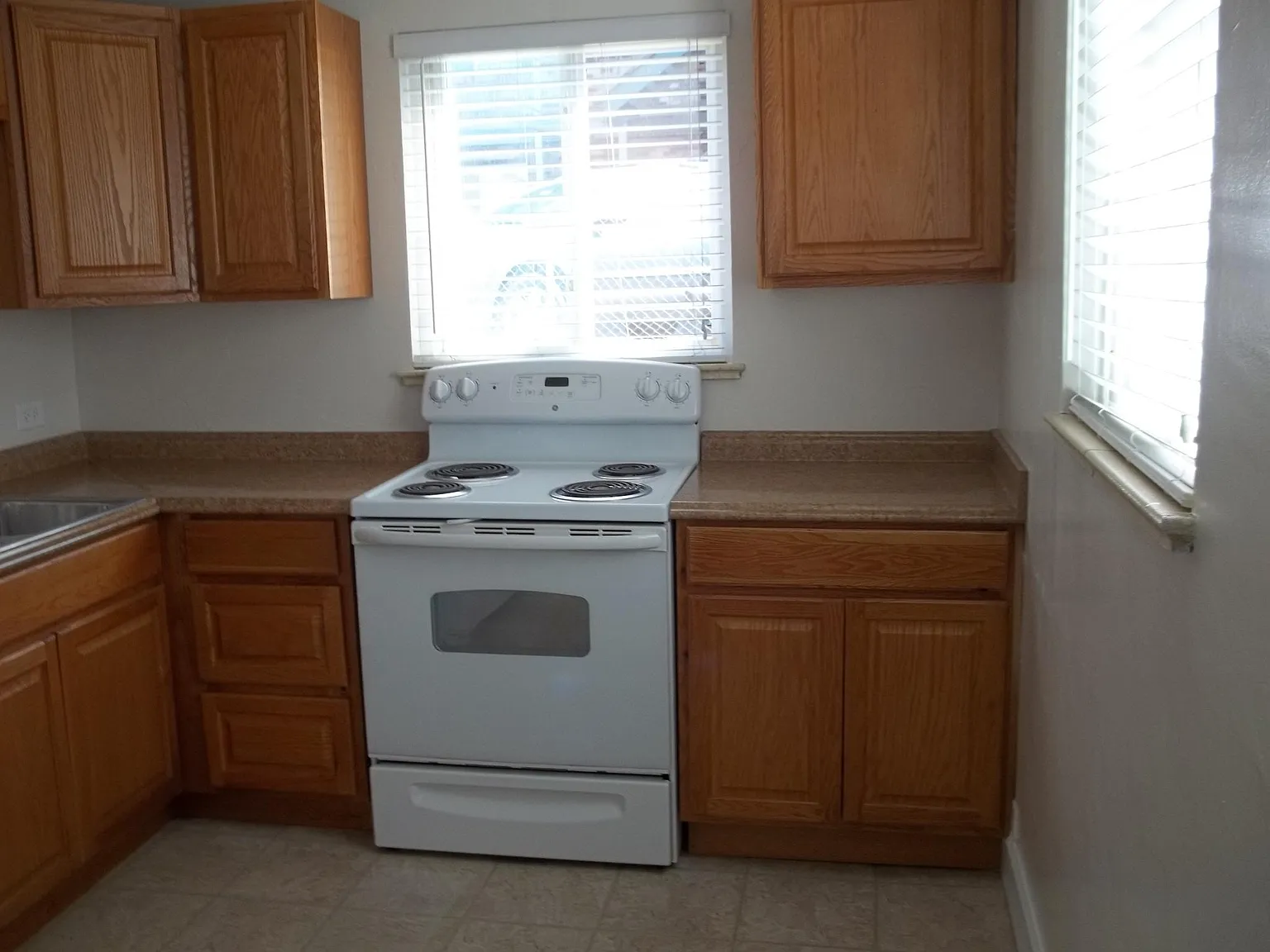 2 bed, 700 sqft, $1,495 — Photo 4