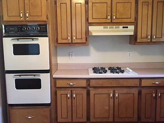 5th image of 1048 Woodland Way