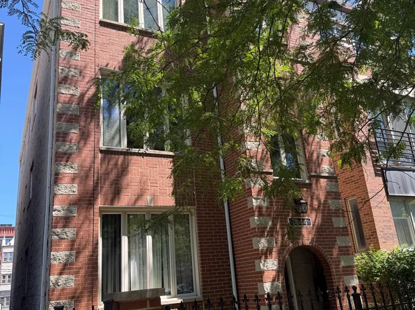 1444 W Walton St APT 3, Chicago, IL 60642
